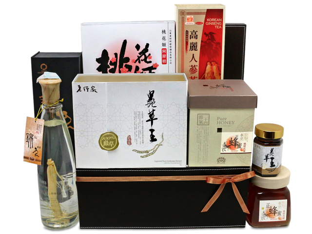 Wine n Food Hamper - recovery hamper G13 - L76602306 Photo